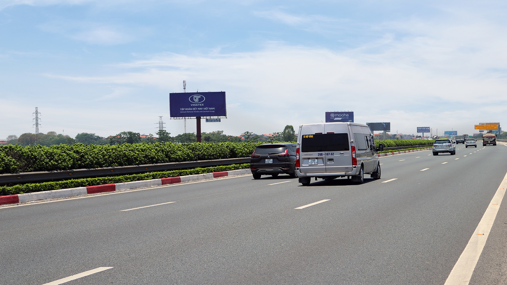 Bảng quảng cáo cao tốc – Pháp Vân – Cầu Giẽ – 43A