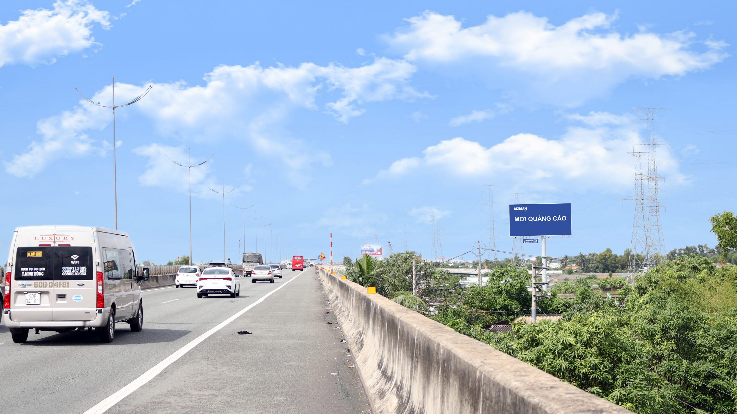 Bảng quảng cáo cao tốc Sài Gòn - Trung Lương - 12+615