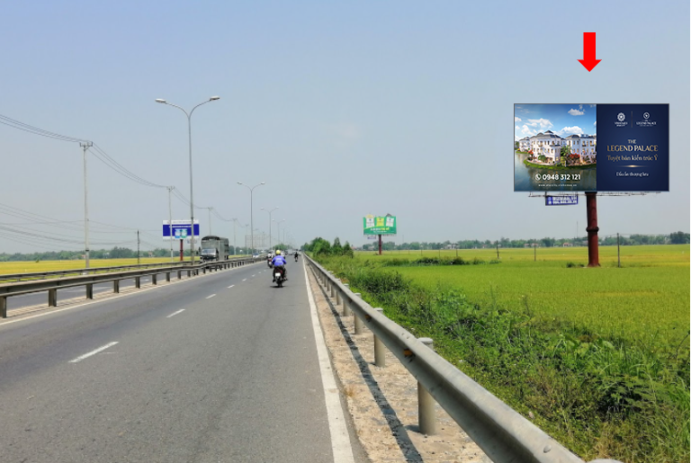 Bảng quảng cáo quốc lộ 1A – Đà Nẵng – Tam Kỳ – H8/960+95-T