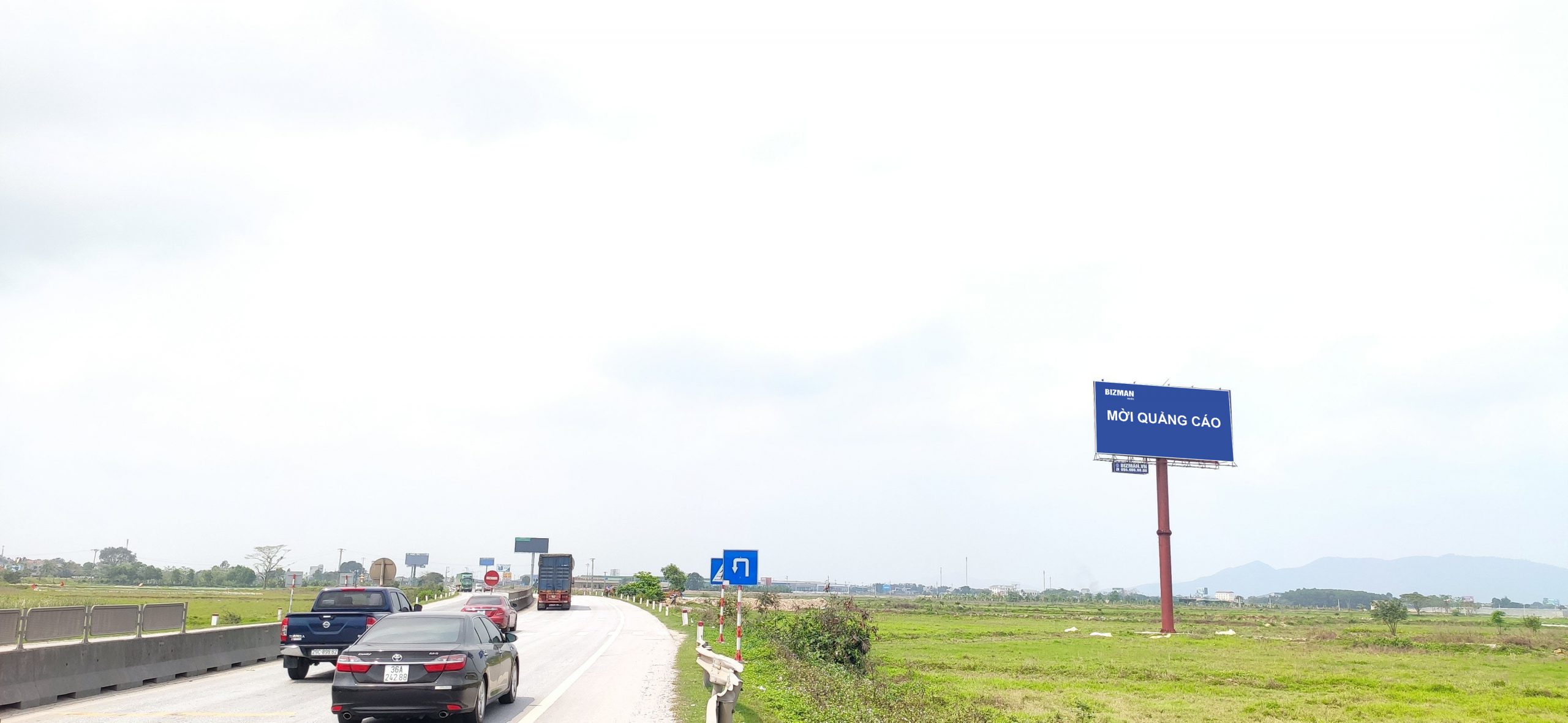 Bảng quảng cáo quốc lộ 1A – Hà Nội - Thanh Hóa – 317+500