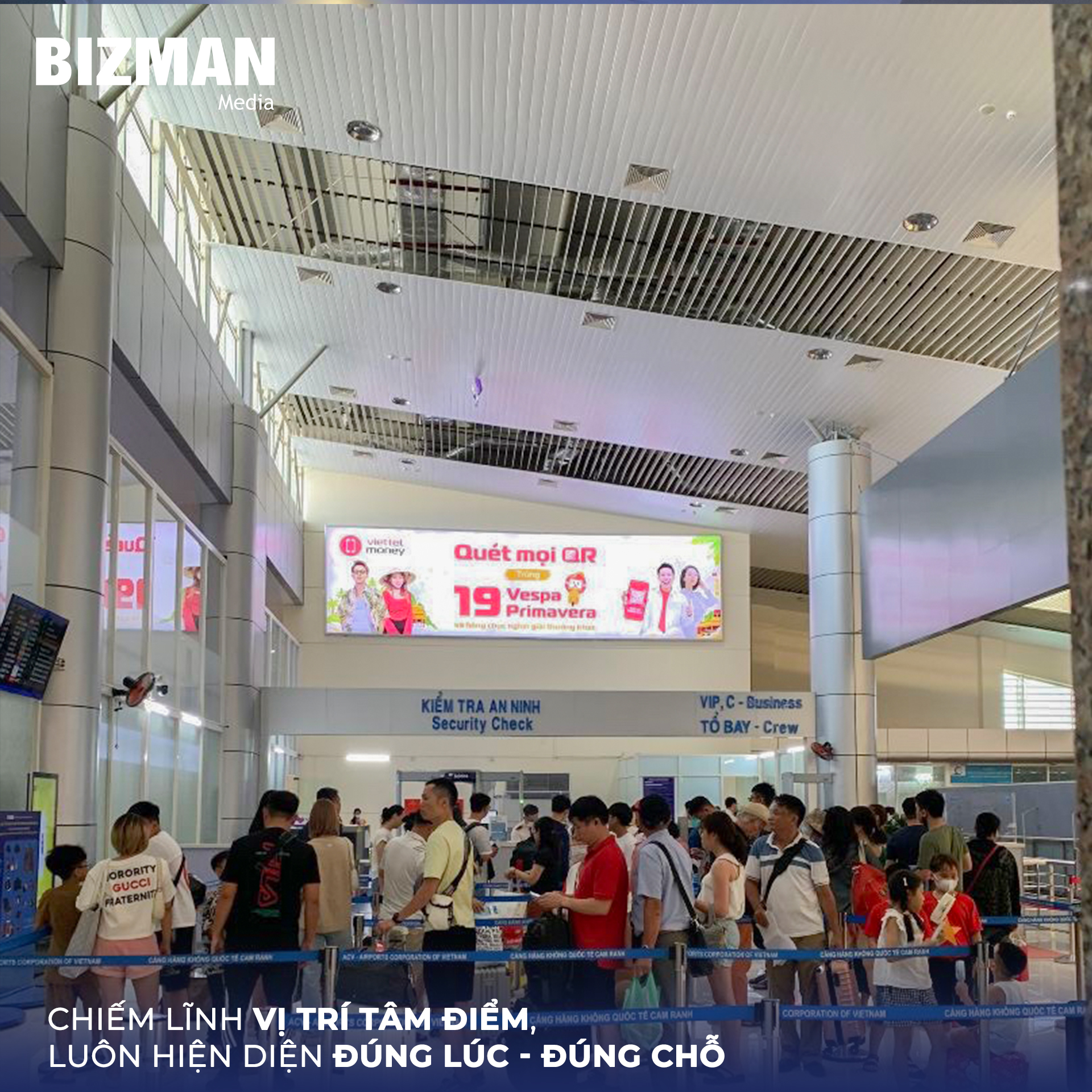 Hộp đèn quảng cáo sân bay