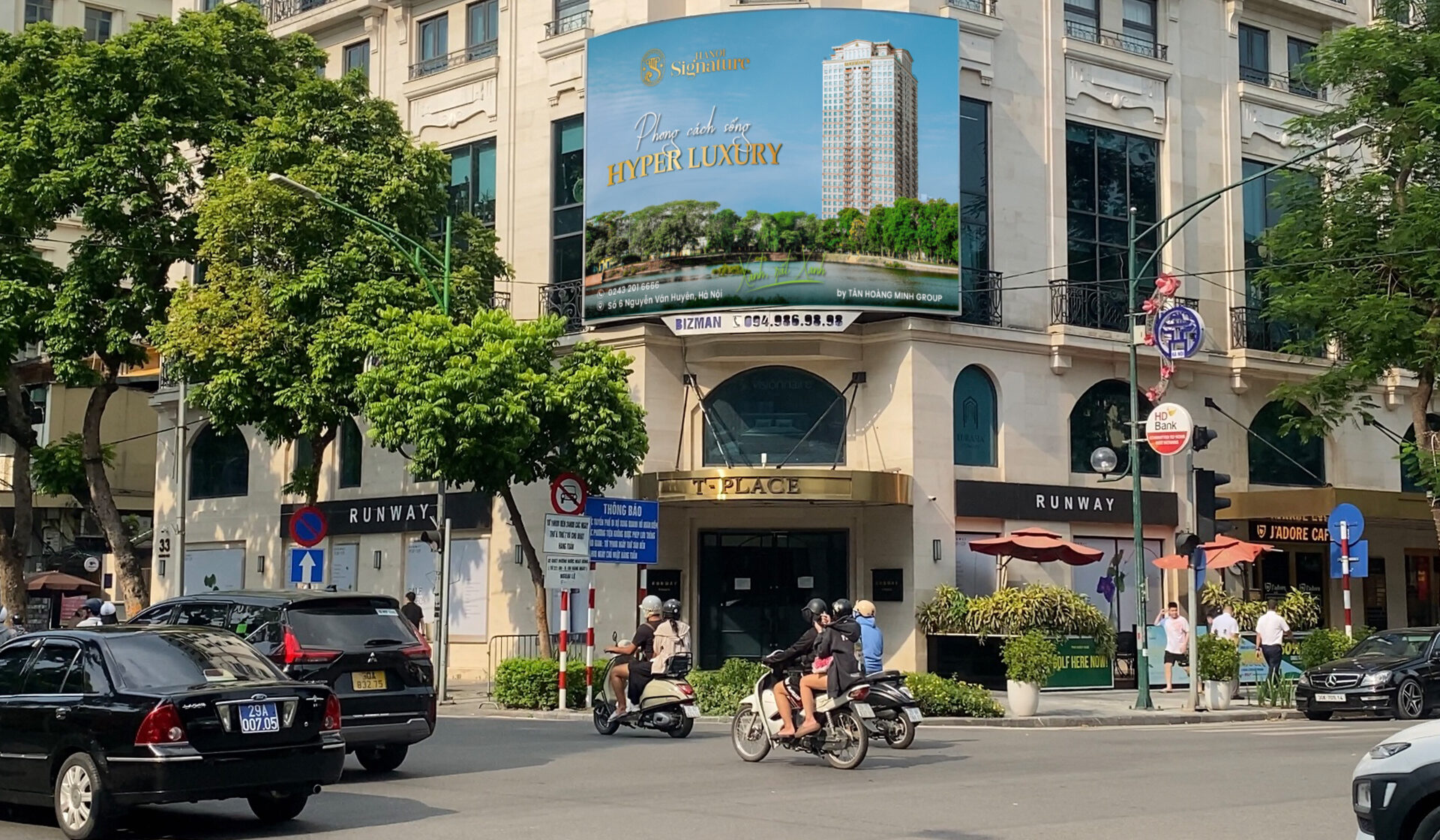 Nhiều “ông lớn” ngành địa ốc đang chi mạnh tay cho DOOH 